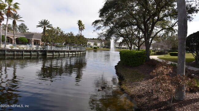 Building Photo - 7990 Baymeadows Cir E