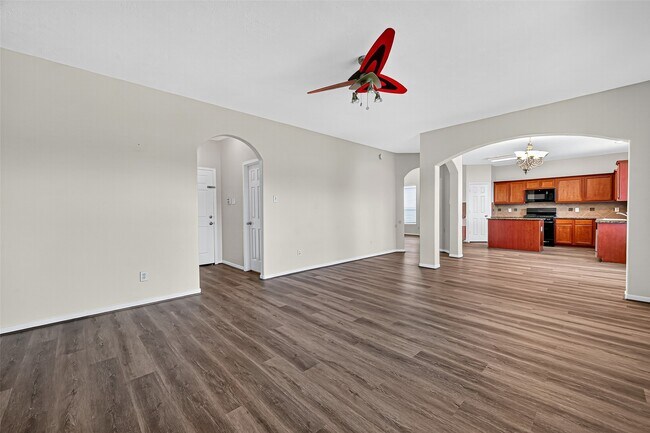 Building Photo - 25119 Florina Ranch Dr