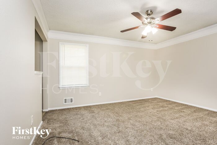 Building Photo - 1408 SW 14th St