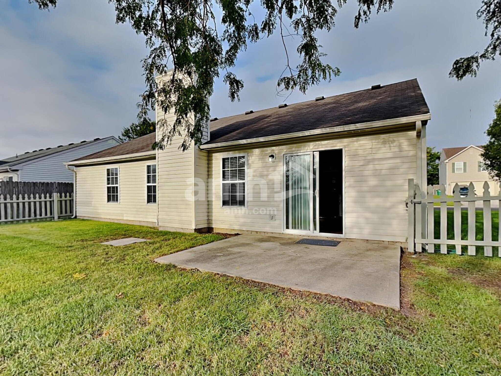 Building Photo - 17317 Pine Wood Ln