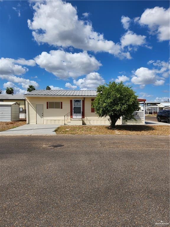 Building Photo - 29 Harness Dr