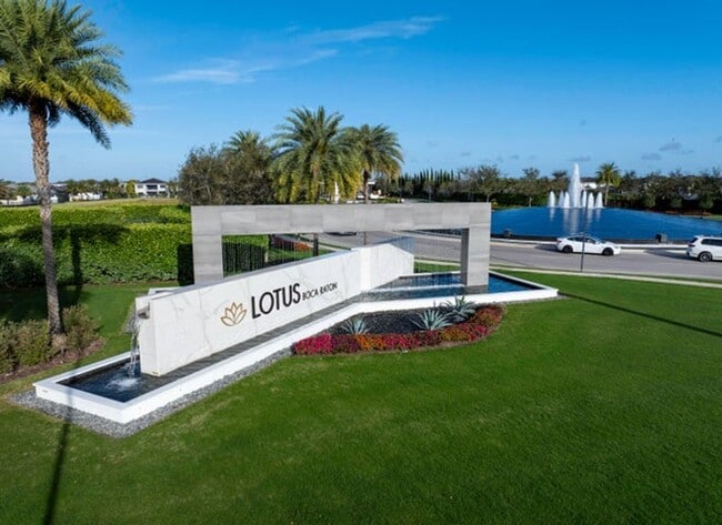 Building Photo - 17081 Five Waters Ave