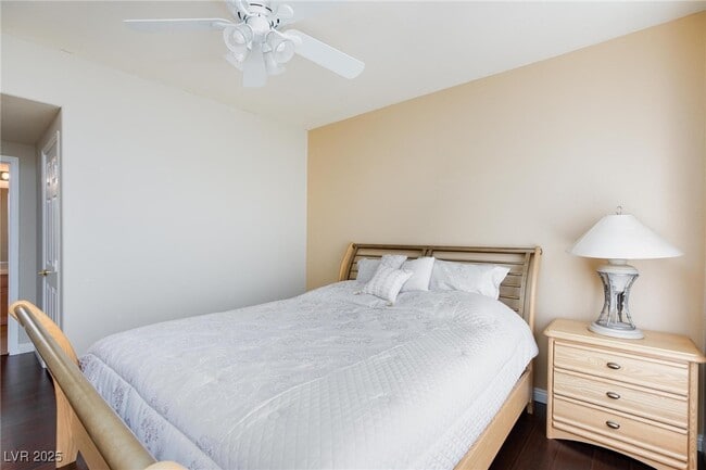 Building Photo - 7185 S Durango Dr