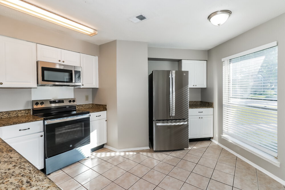 Building Photo - 10111 King Ranch Ln