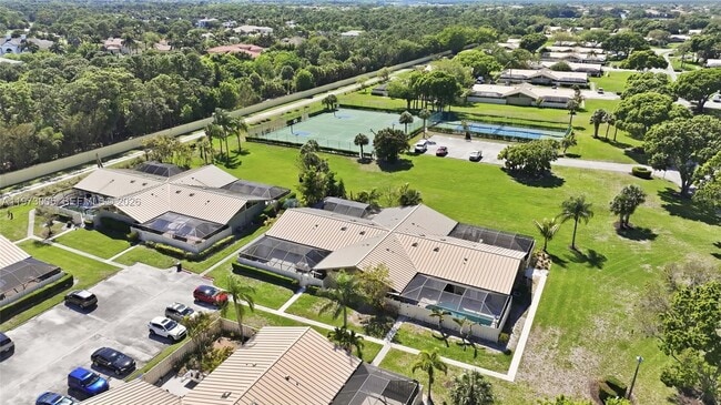 Building Photo - 9564 Exbury Ct