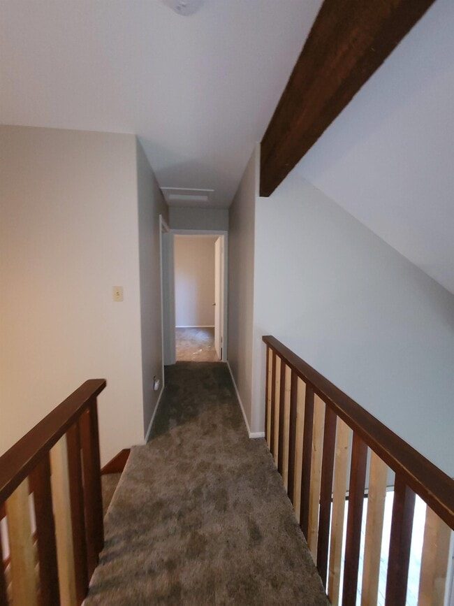 Building Photo - 1040 Smith Ln