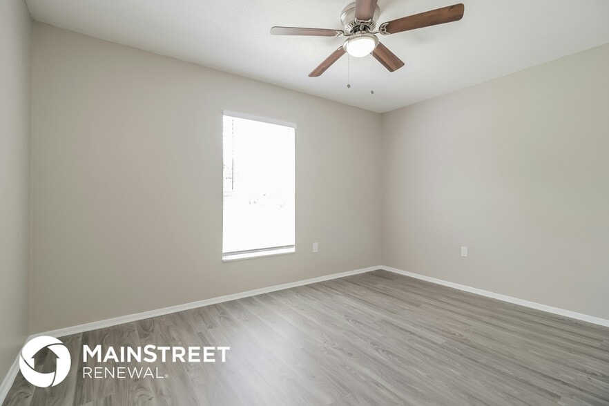 Building Photo - 965 Calbert Ln