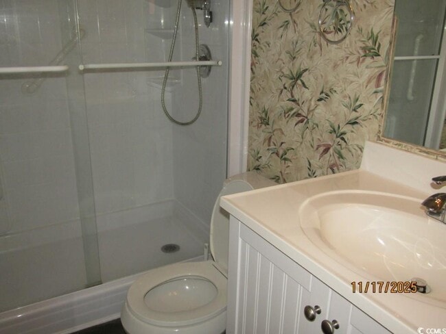 Building Photo - 928 Villa Dr