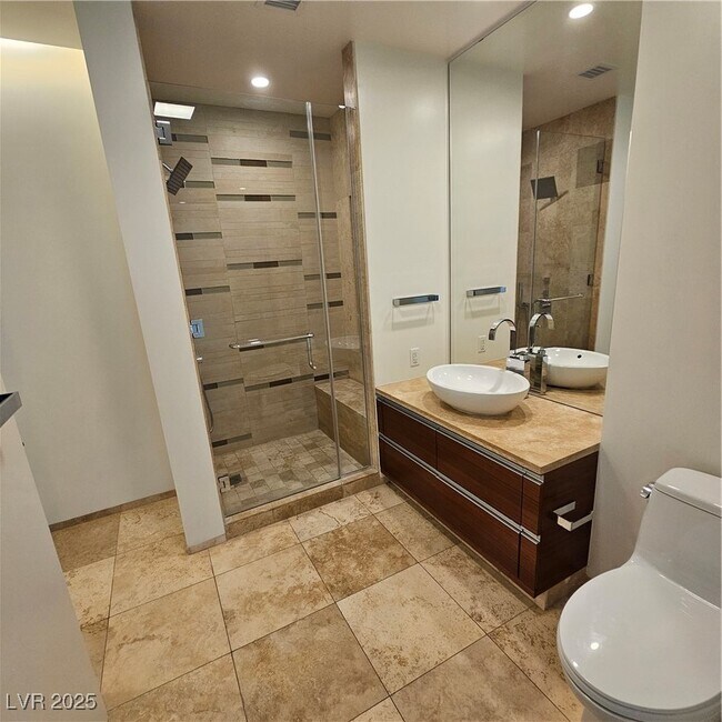 Building Photo - 3726 S Las Vegas Blvd