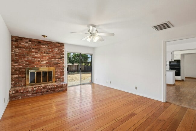Building Photo - 20373 Glasgow Dr