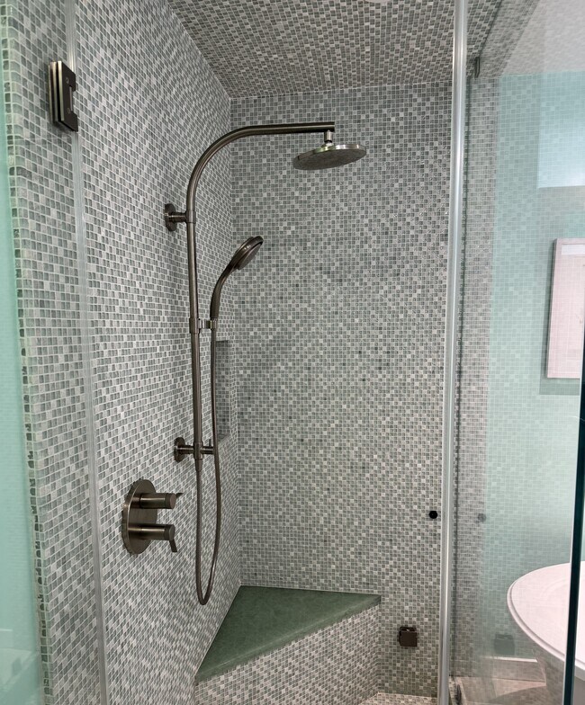 Building Photo - 345 Taylor St