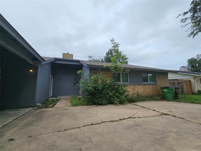 Building Photo - 1304 Glenda Dr