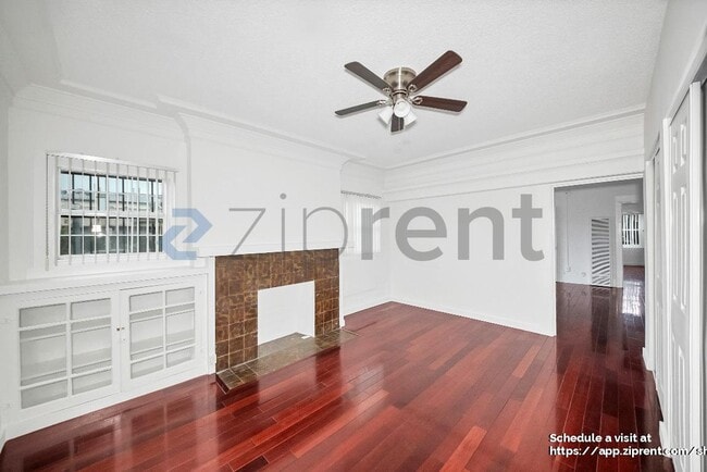 Building Photo - 1425 3rd Ave