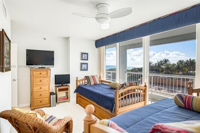 Building Photo - 9341 Collins Ave