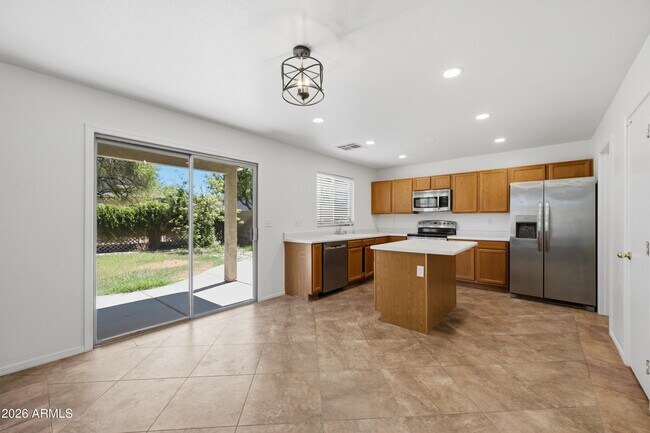 Building Photo - 1571 E Orchid Ct