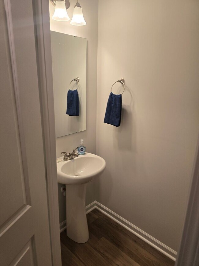 Building Photo - New build 3 bed 2.5 bath house in Pinecrest Subdivision