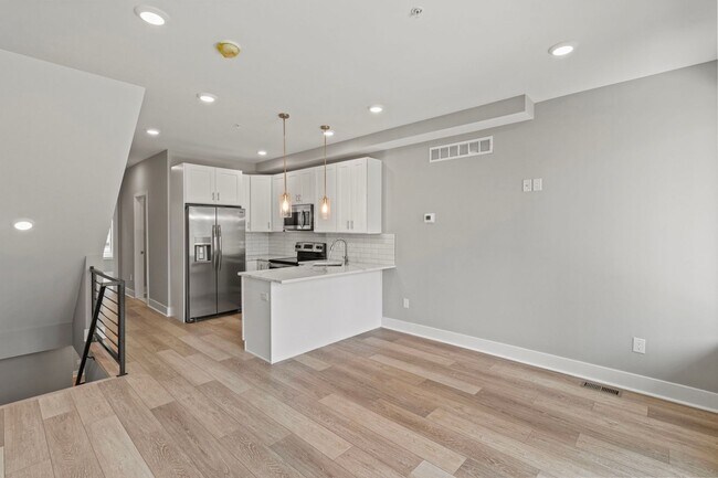 Building Photo - 2114 N 8th St