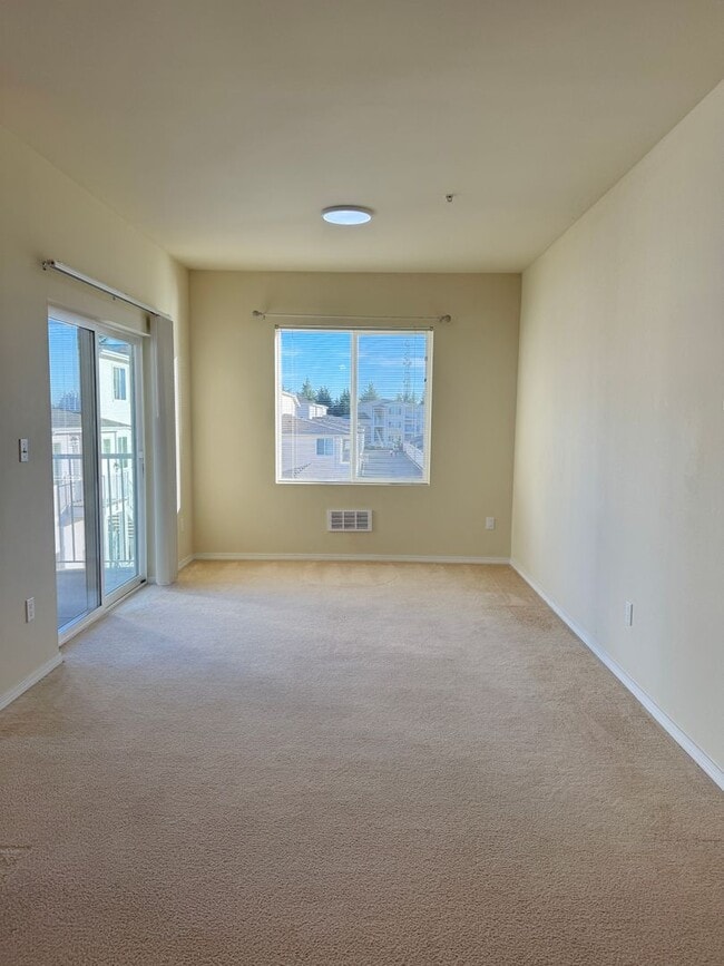 Building Photo - 2Bd/2Ba Bothell Condo