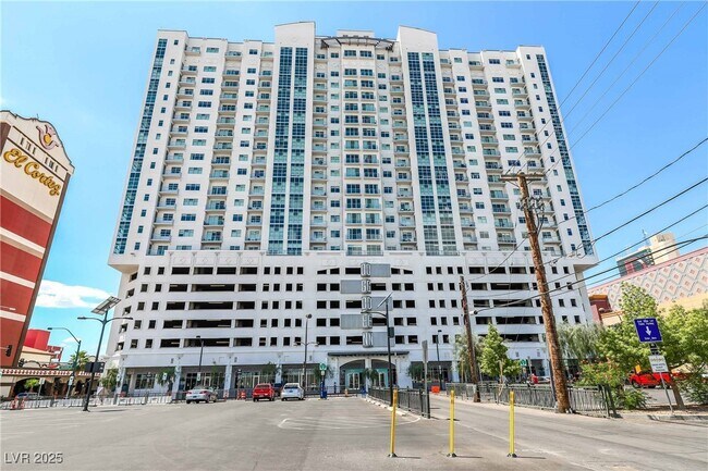 Building Photo - 150 S Las Vegas Blvd
