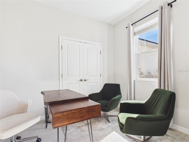 Building Photo - 566 Marion Oaks Blvd