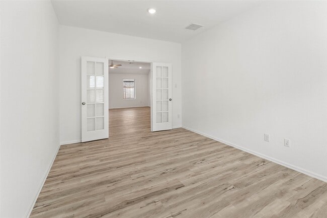 Building Photo - 7602 Angels Lndg Ln