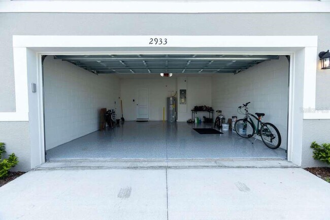 Building Photo - 2933 Sunridge Lp