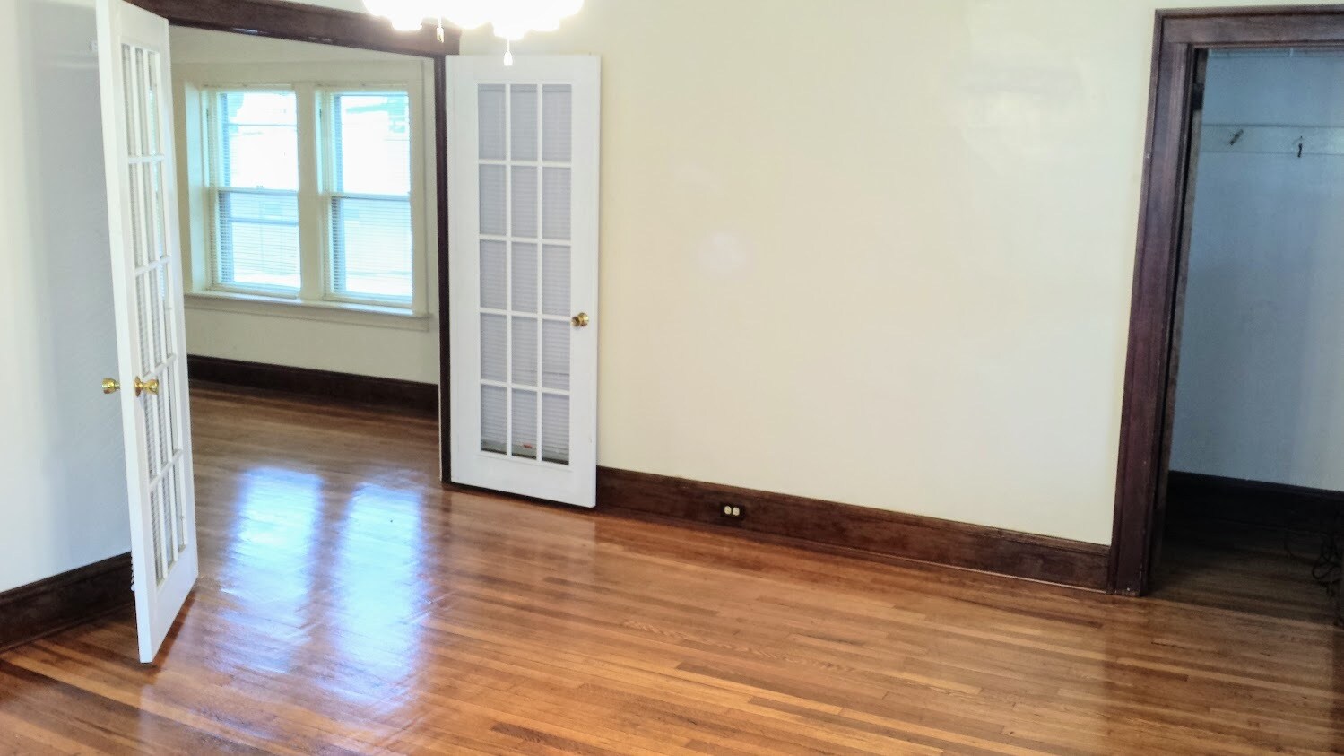 Building Photo - 1973 W 44th St