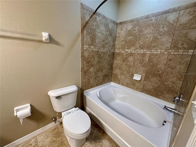 Building Photo - 15816 Fishhawk View Dr