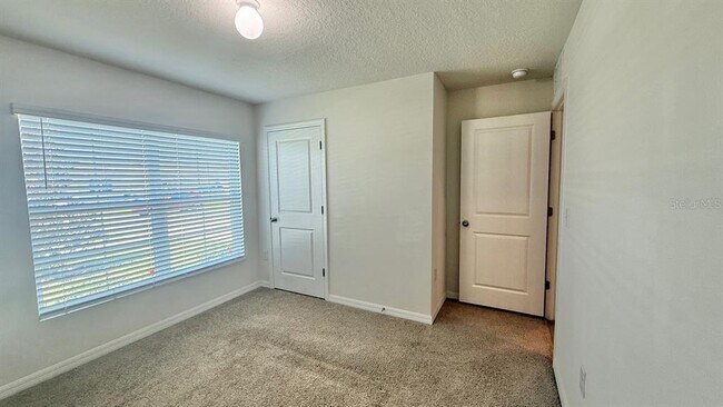 Building Photo - 12122 Sirena Cv