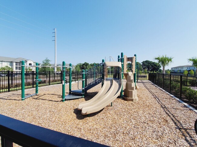 Building Photo - 2536 Sweet Viburnum Wy