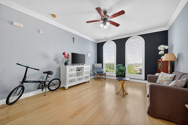 Building Photo - 2299 Lone Star Dr