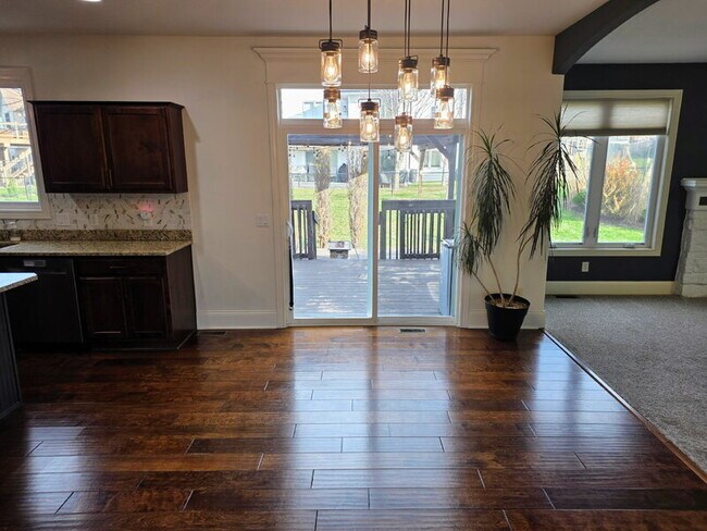 Building Photo - 3701 161st St