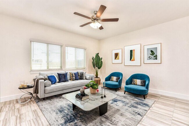 Building Photo - 420 White Steppe Way