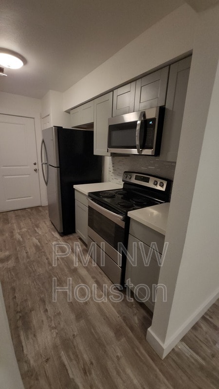 Building Photo - 2677 Gessner Rd