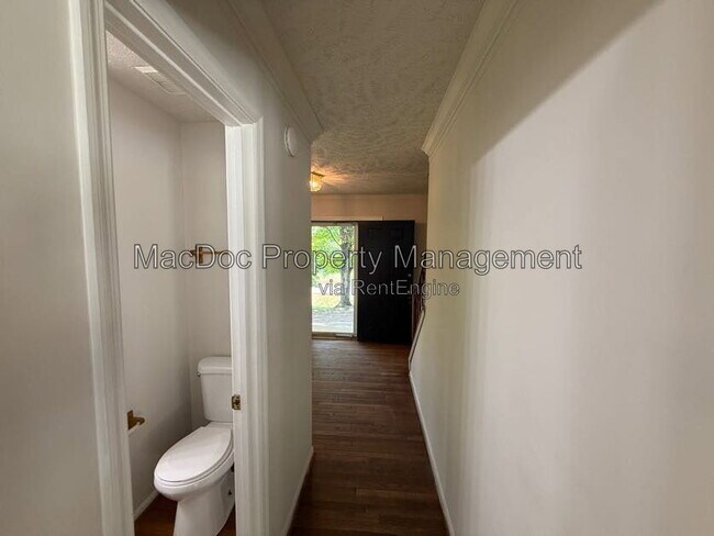 Building Photo - 11304 Springfield Dr