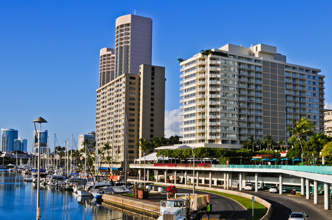 Building Photo - 1765 Ala Moana Blvd