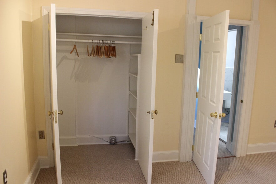 bedroom closet - 2948 Albemarle St NW
