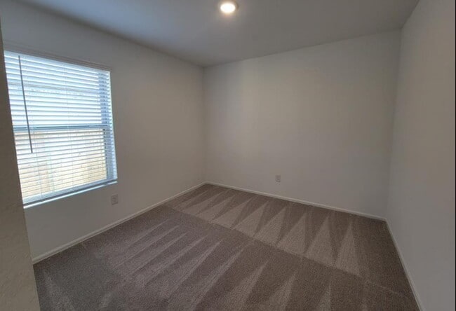 Building Photo - 4214 Briarstone Knl Trl