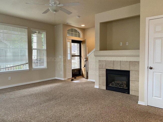 Building Photo - 4206 Mesa Overlook Point