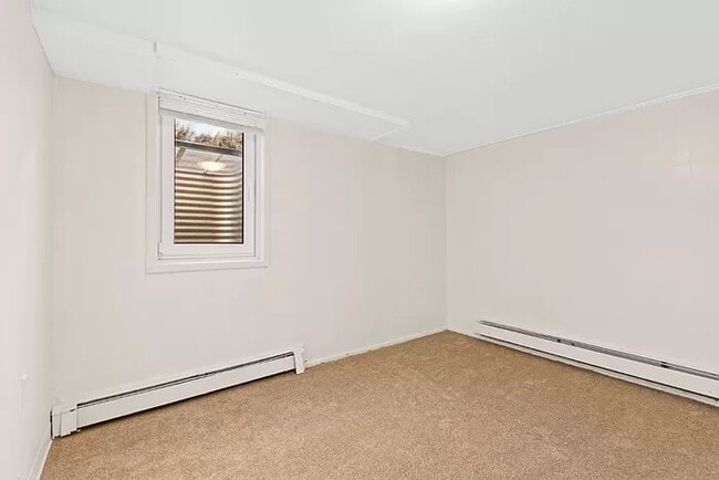 Building Photo - 768 S Krameria St
