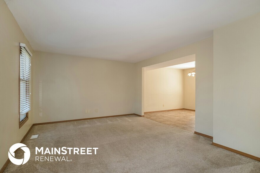 Building Photo - 2224 Beam Pl