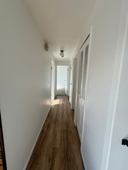 Hallway - 355 E 400 S