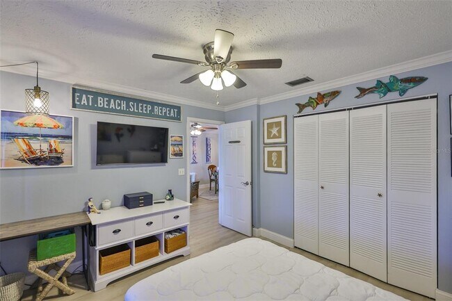 Building Photo - 1041 Apollo Beach Blvd