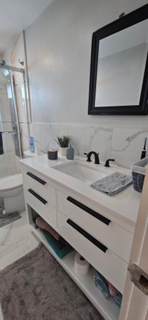 Building Photo - 288 NW 89th Ave