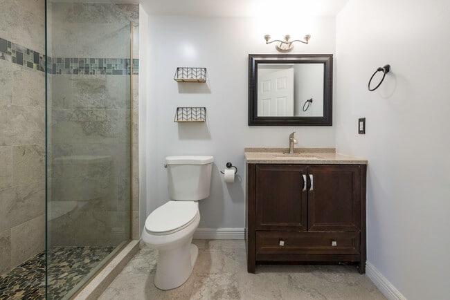 Building Photo - 30078 W 12 Mile Rd