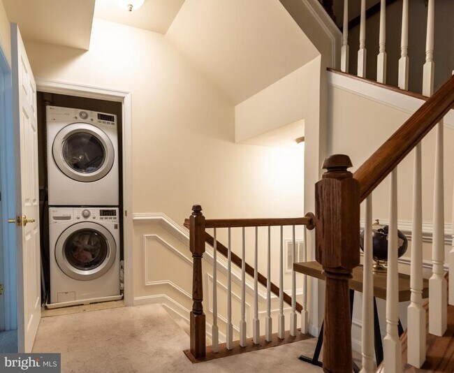Building Photo - 7117 Mason Grove Ct