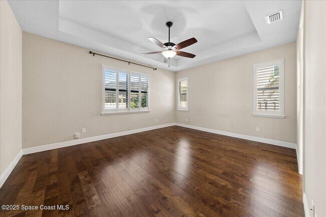 Building Photo - 2721 Casterton Dr