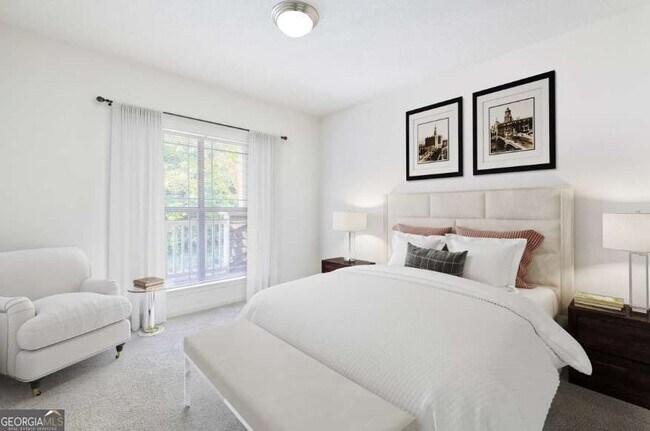 Building Photo - 2500 Shallowford Rd