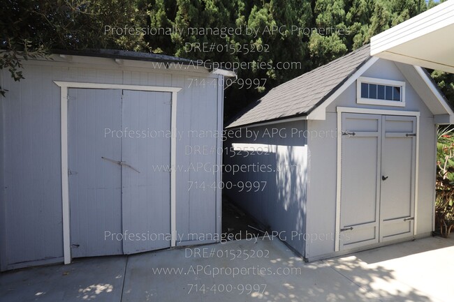 Building Photo - 1707 Evergreen Ave