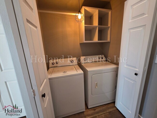 Building Photo - 3255 SW 179th Terrace